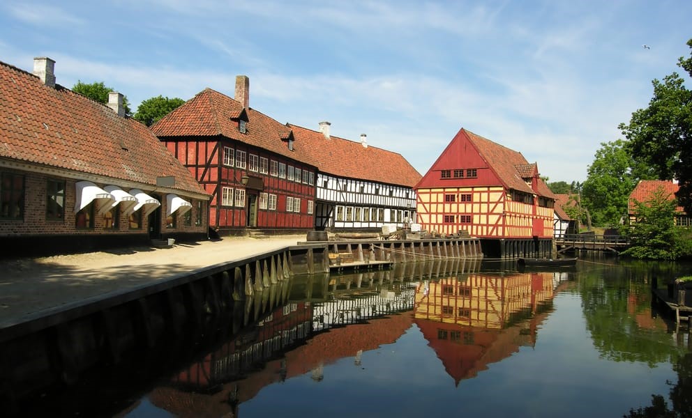 Three Capitals, Countryside and Fjords - Photo 8